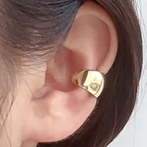 Earrings: Gold Plain Earring Cuff "Lucilla"
