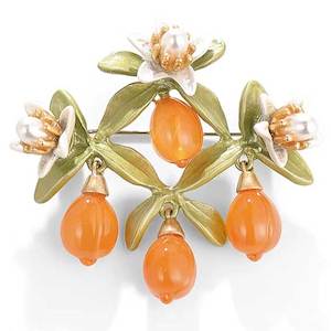 Pearls: Brooch "Orange Blossom"