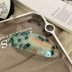 Green: Oval Barrette Hair Clip "Aralin" (Green-Pink)