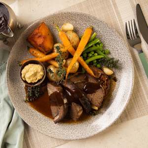 Wholesale: Slow Roasted Beef & Vegetables ✓