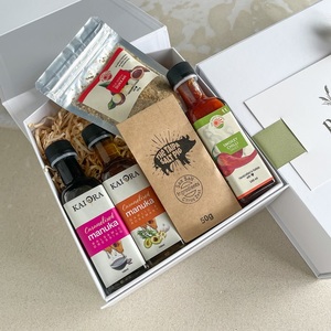 Products: Summer Essentials - Purely Northland - Fresh Flowers Kaitaia