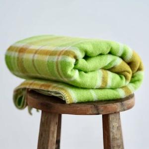 New Wool Collection: Winegum Collection (New Wool): Fresh CITRUS Love KNEE RUG/COT