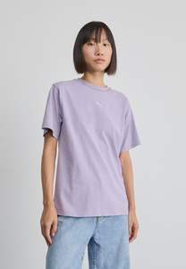 Apparel: Puma Dare to Gym2K Relaxed TeePale Plum W 62680130