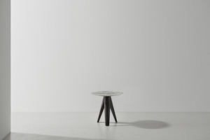 Products: Luna Side Table Oak and Marble