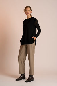 Knitwear: Neris – Merino Ivy Vest SN2859 – Black