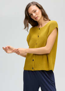 Knitwear: LD & CO – Ribbed Vest LC8162 – Ochre