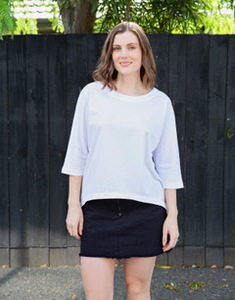 White On Black – Fav Top PHS – 002 – Black