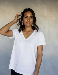 MAZU – Before we Expire V Tee – White