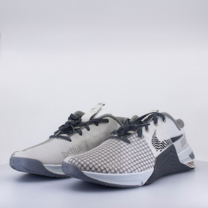 Nike Mens: Nike Metcon 8 (D Standard) Mens