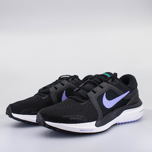 Nike Womens: Nike Air Zoom Vomero 16 (B Standard) Womens