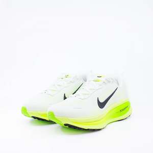 Nike Vomero 18 (B Standard) Womens White/Electric Green