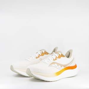 Saucony Triumph 23 (D Standard) Mens Ivory/Fire