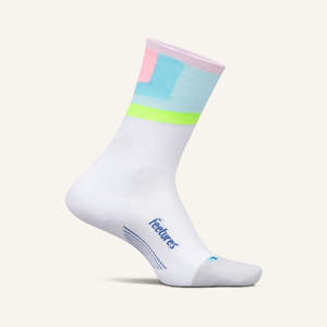 Feetures Elite Light Cushion Mini-Crew Candy Court