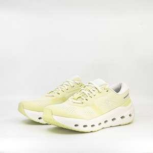 On Cloudrunner 3 (B Standard) Women Seedling/Ivory