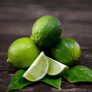 Citrus: Limes Tray of 4 Vietnam