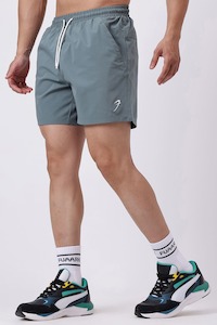 Nova Shorts Forest Green