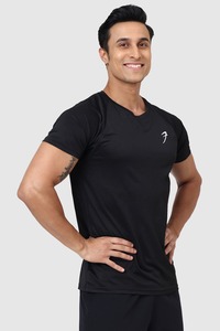 Gym Tshirts For Men: Rogue T-shirt Black