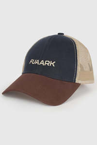 Sleek Trucker  Cap Navy/Beige