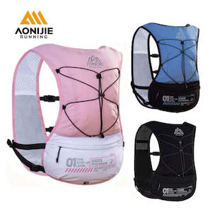 backpack: Aonijie Running 5L Trail Running Hydration Vest