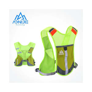 Running Accessories: Aonijie Hi Vis Vest