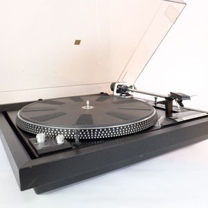 Dual 604 Turntable