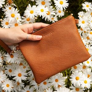 Moana Road Handbags: Viaduct Clutch - Tan