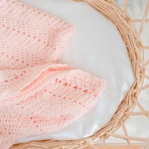 O B Designs: Handmade Crochet Baby Blanket - Peach