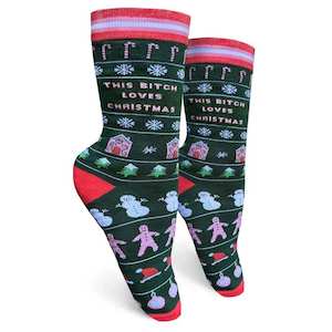 Xmas Socks: Loves Christmas Women's Socks