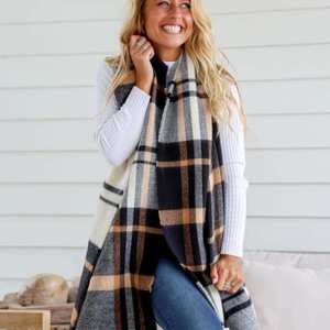 Winter Warmers: Comfort Scarf - Black White Camel