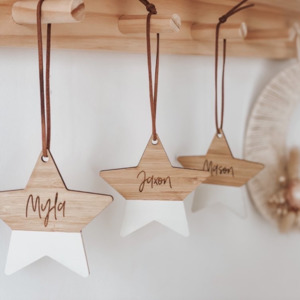 Christmas: Painted Wooden Star