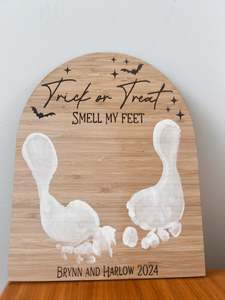 Trick or Treat, smell my feet