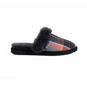 Slippers: Three Shades of Grey Tart Moodle