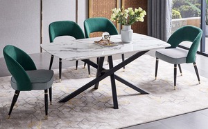 Dining Tables: Verona Dining Table