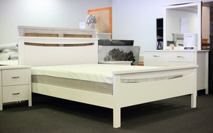 Snow Bedroom Suite 4 Pieces (Queen Set)
