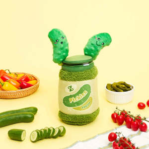 Play: 🥒Fresh Pickles Jar Tug Toy