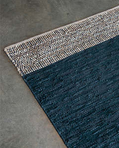 Global Influence: Caracas Floor Rug