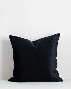 Baya Essentials: Aster Black Square Cushion