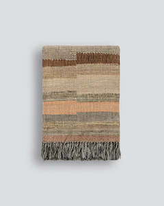 Saratoga Throw