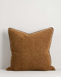Baya Essentials: Sutton Praline Cushion