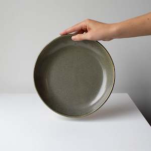 Plates: Deep dinner plate - Kelp green