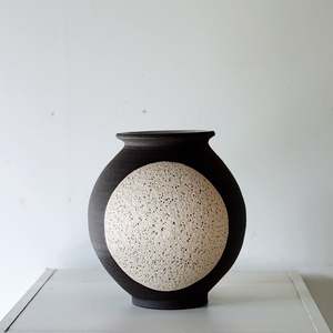 Up The Cliff Copy: Moon Jar 11