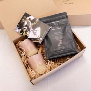 Pink tumbler and Ao Cacao drinking chocolate set