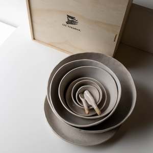 Everyday Tableware: Full Serving Boxed Set - Satin White