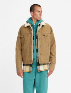 Mens Jackets: LEVIS TYPE 3 SHERPA TRUCKER JACKET