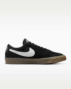 Footwear: NIKE SB ZOOM BLAZER LOW PRO SHOE