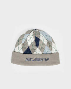 Rusty: RUSTY CLUED IN REVERSIBLE BEANIE