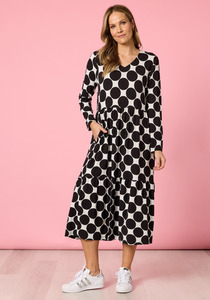 Clarity Très Bien Spot Dress Tiered Midi Dress with Long Sleeves & Spot Print