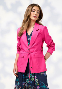 Loobies Story Willa Blazer