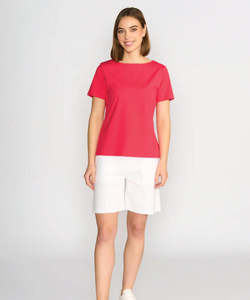 Tops Shirts Blouses: Vassalli Boat Neck Top Relaxed Fit 4489 - Cherry