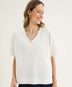 Tops Shirts Blouses: Yarra Trail Glass Tee - Ecru